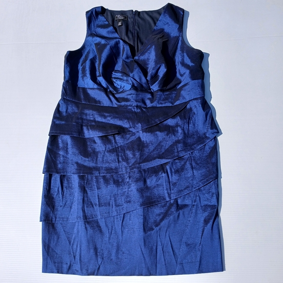 Dressbarn Collection woman size 18 Metallic Blue Sheath Dress Sleeveless Plus - Picture 1 of 7